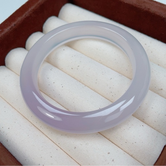 Natural Agate Bangle Bracelet - Picture 1 of 7